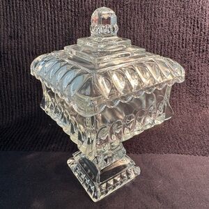 Vintage Clear Pressed Glass Covered Compote / Candy Dish – Jeannette Style  7–8″